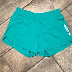 Zyia Shorts